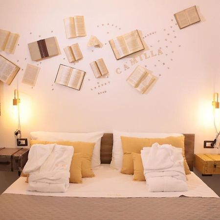 Camilla Luxury Suite Остуні Екстер'єр фото